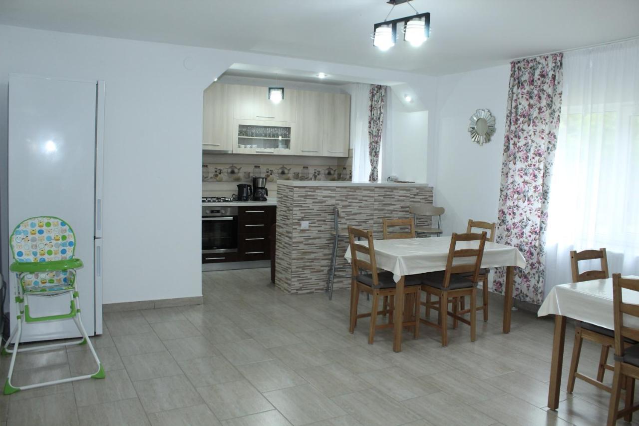 בראן Milea'S Guesthouse מראה חיצוני תמונה