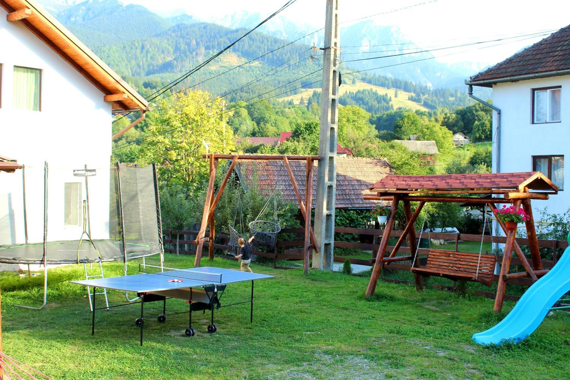 בראן Milea'S Guesthouse מראה חיצוני תמונה