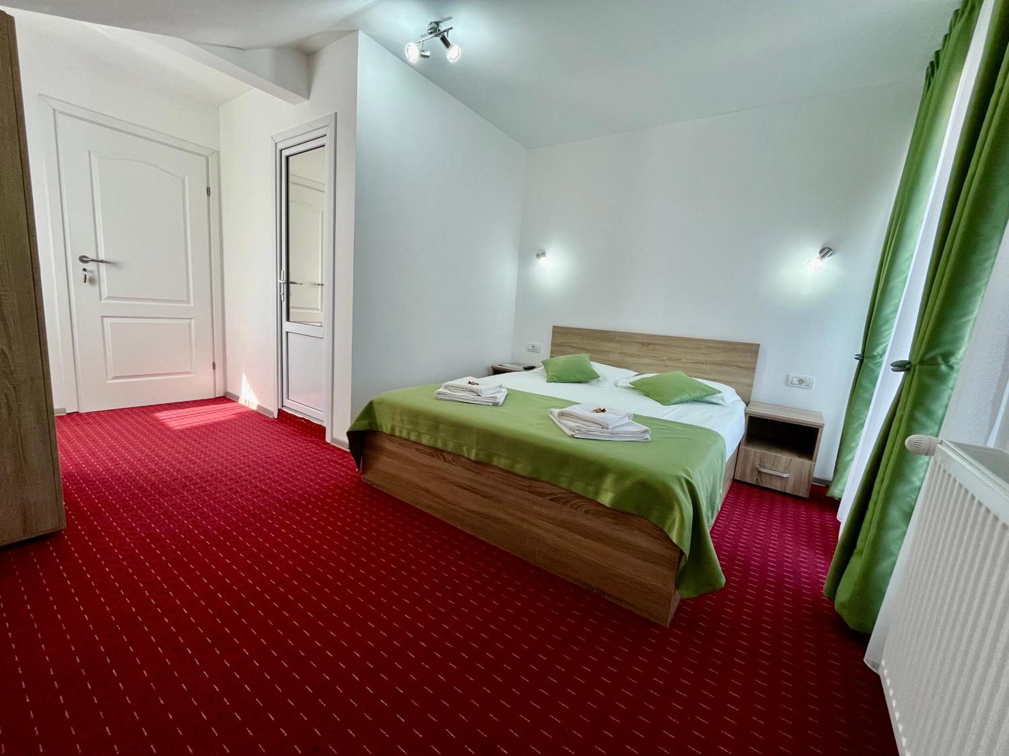 בראן Milea'S Guesthouse מראה חיצוני תמונה